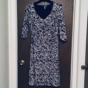 B-Slim Black White Crossover Front Dress Size XL